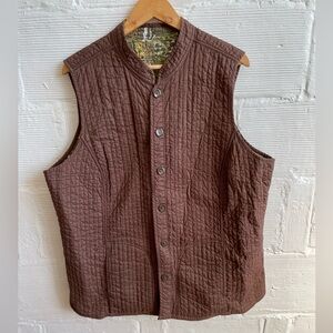 Reversible quilted vest